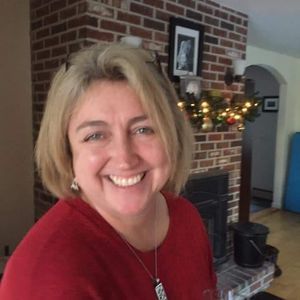 Meet your Posher, Elaine